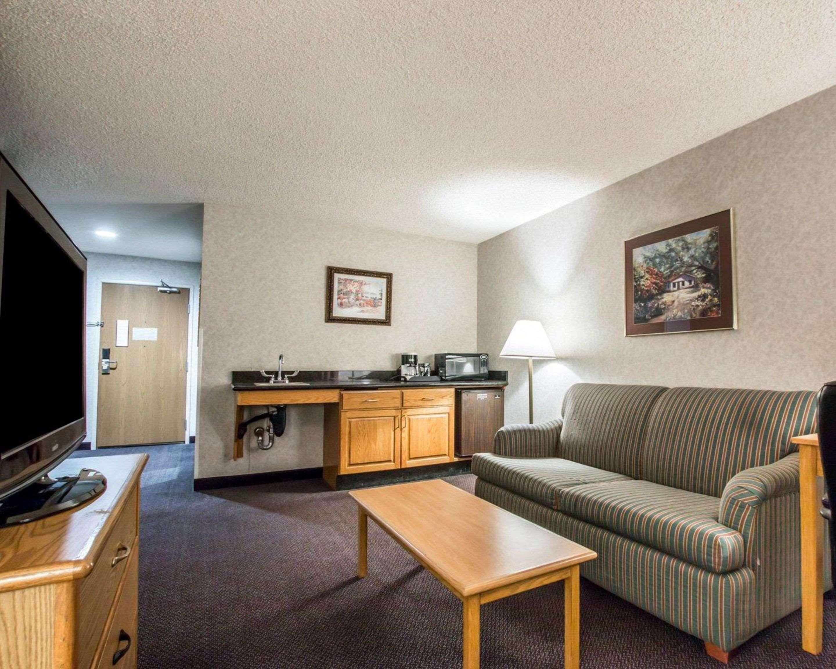 Quality Suites San Diego Otay Mesa Exterior photo