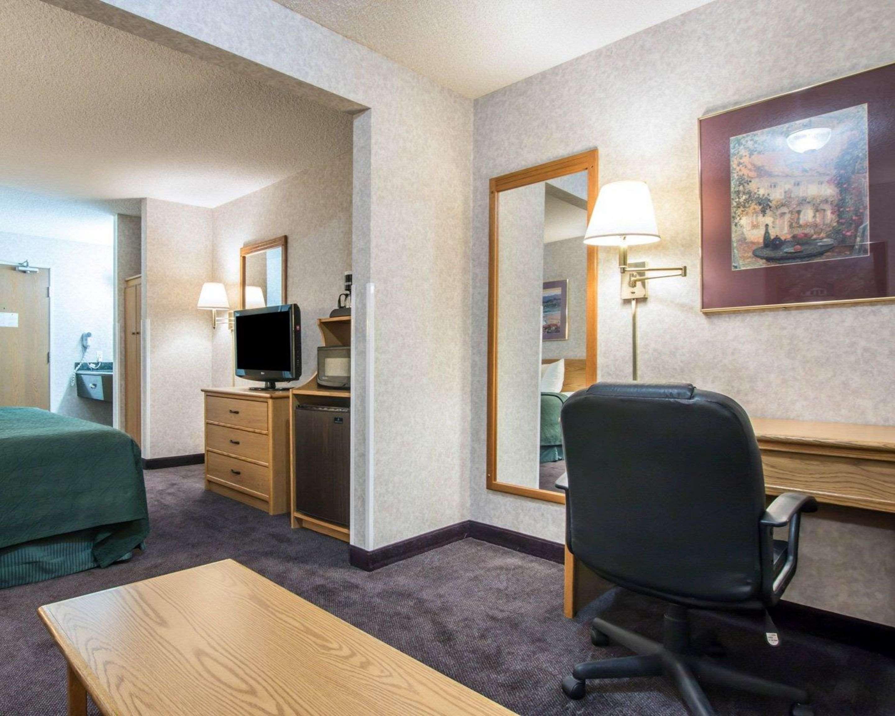 Quality Suites San Diego Otay Mesa Exterior photo