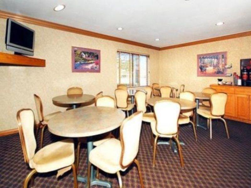 Quality Suites San Diego Otay Mesa Restaurant photo
